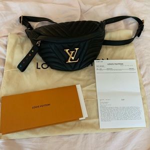 Louis Vuitton New Wave Bumbag in black